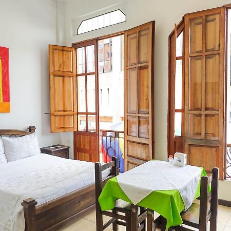 Hotel Colonial Manizales Extérieur photo